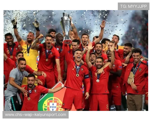 印度球迷沸腾,球队再创辉煌,印度球迷沸腾,球队再创辉煌是真的吗 印度球迷沸腾,球队再创辉煌,印度球迷沸腾,球队再创辉煌是真的吗