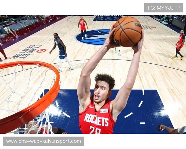 约基奇高位策应送妙传,丹佛空切轻松得分 约基奇高位策应送妙传,丹佛空切轻松得分